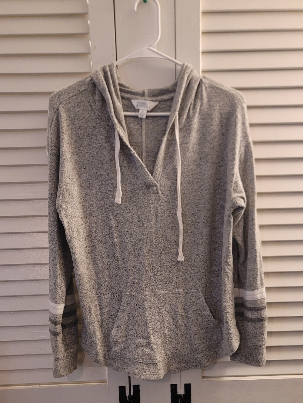WOMEN'S MARKET & SPRUCE HOODED SWEATER